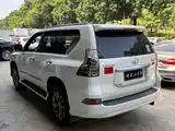 Photo 17 - Lexus GX