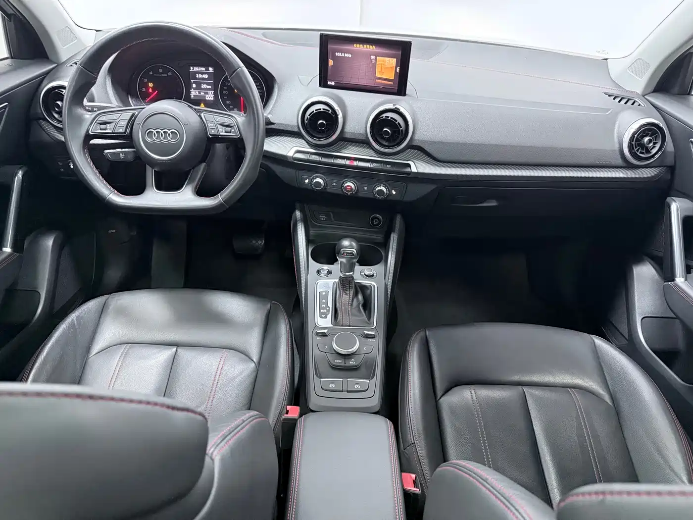 Audi Q2L 2022 35 TFSI Fashion Elegance фото 8