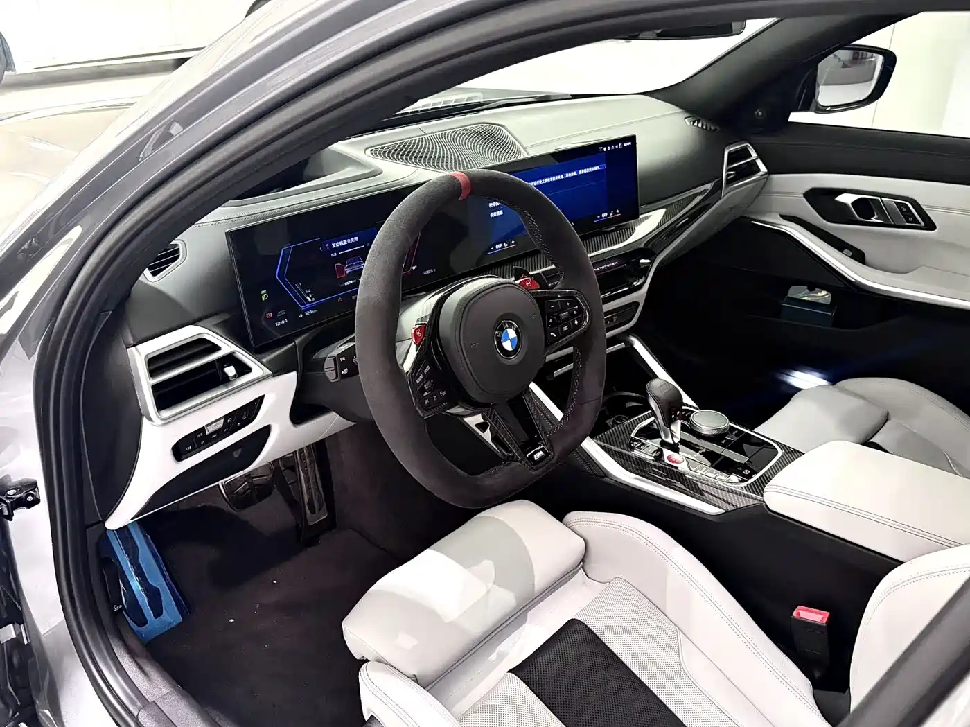 BMW M3 2024 M3 Sedan M xDrive Competition фото 4