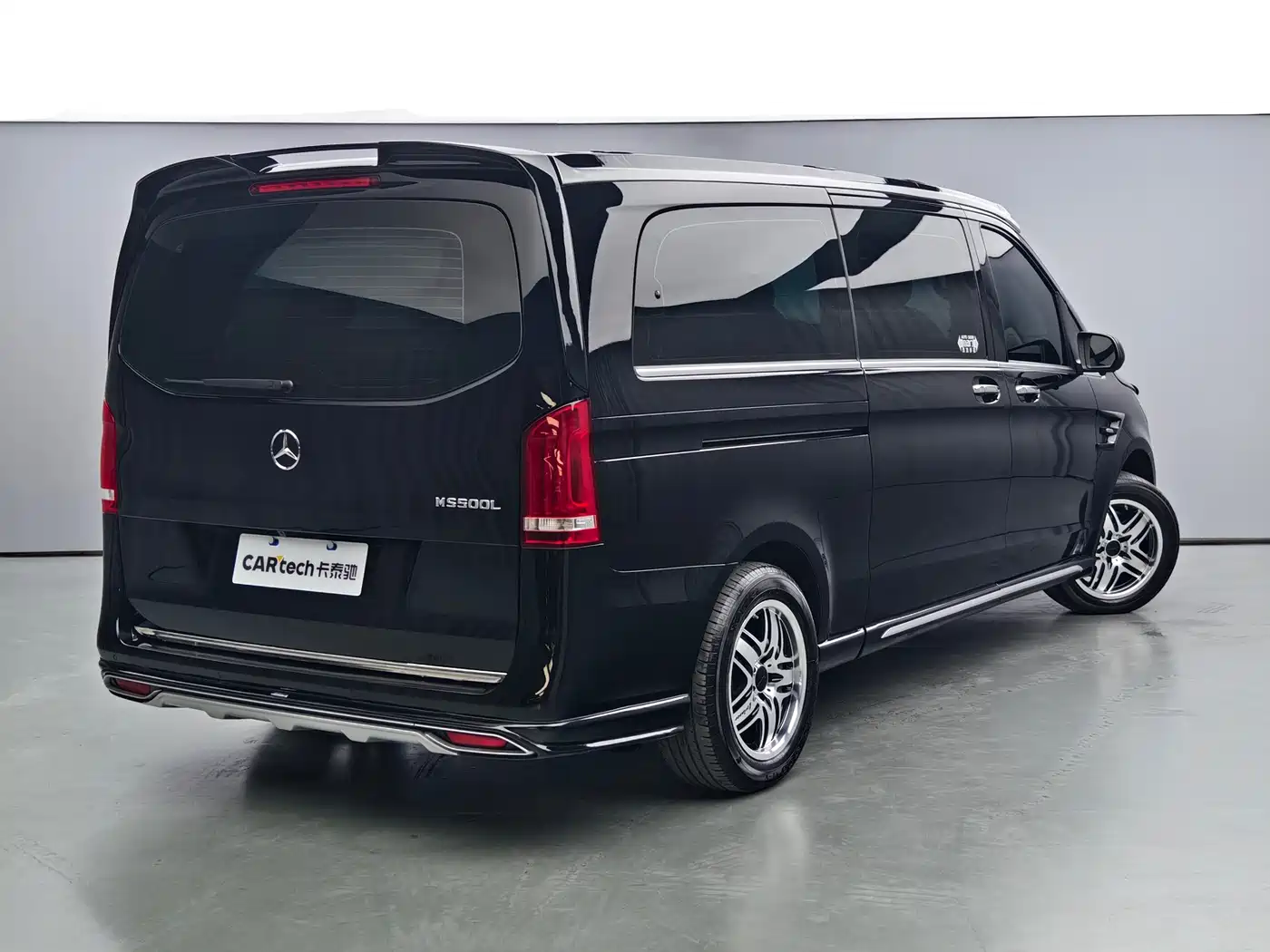 Mercedes-Benz Vito 2021 2.0T Business Edition 7-seater фото 4