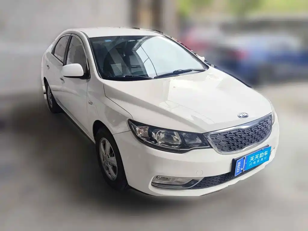 Kia Forte 2017 2014 1.6L MT GL