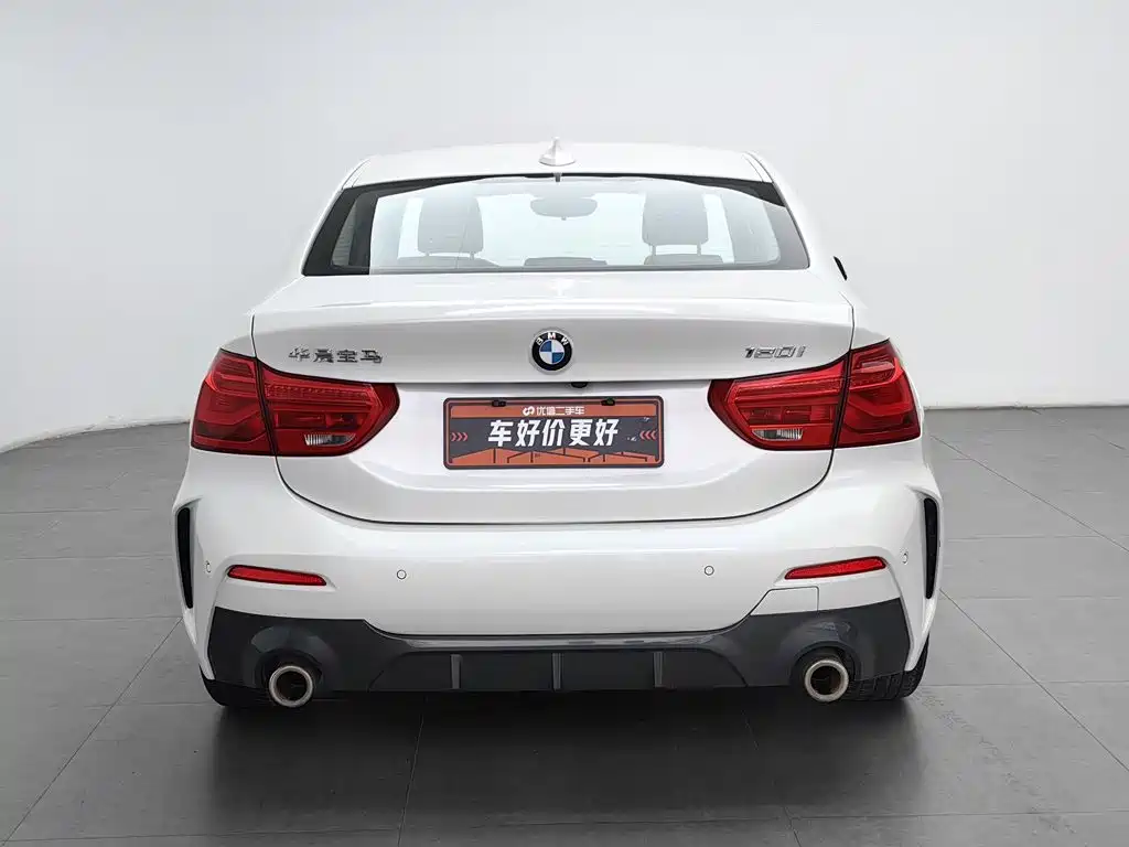 Фото 4 - BMW 1 Series