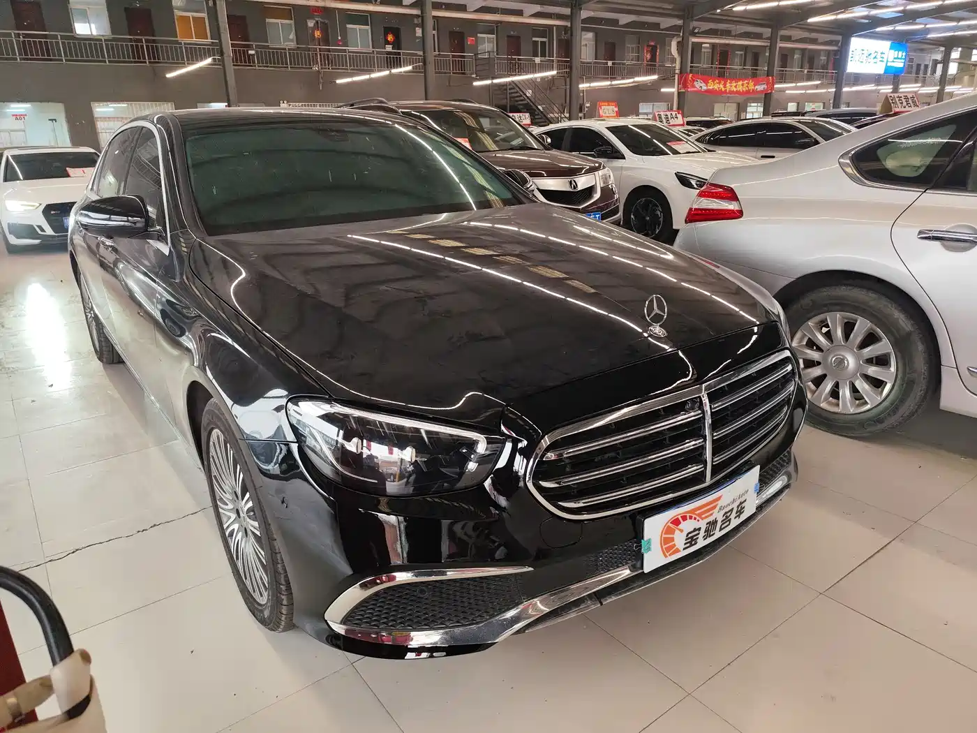 Mercedes-Benz E-Class 2022 E 300 L Fashion фото 3