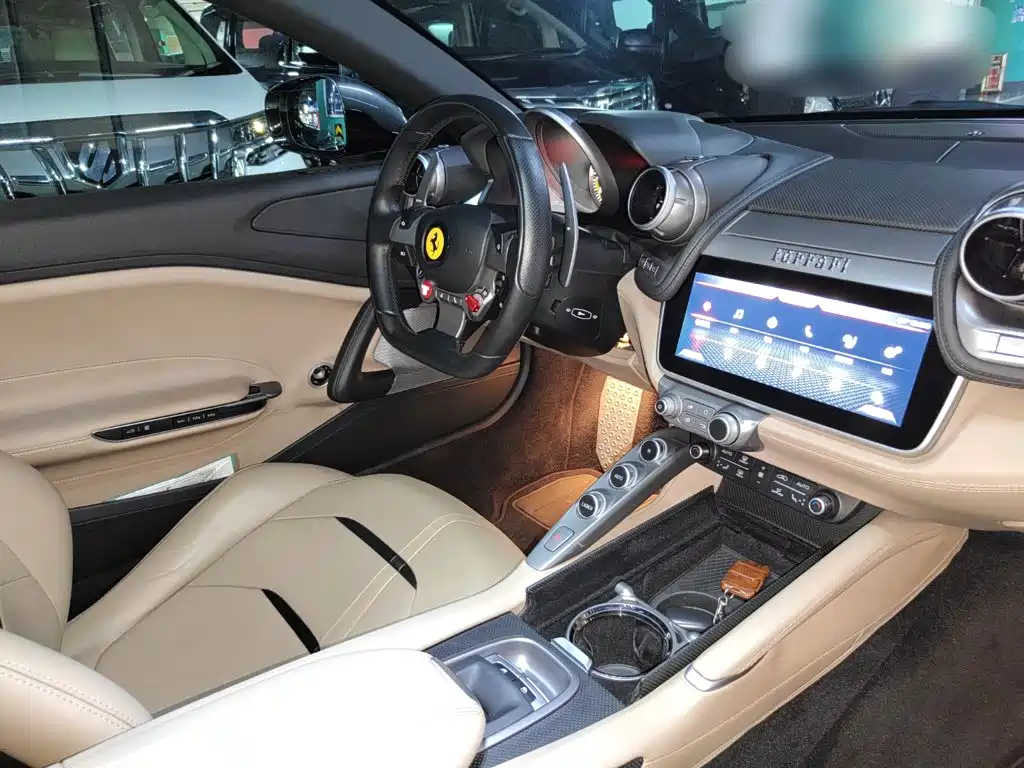 Ferrari GTC4Lusso 2019 2016 6.3L V12