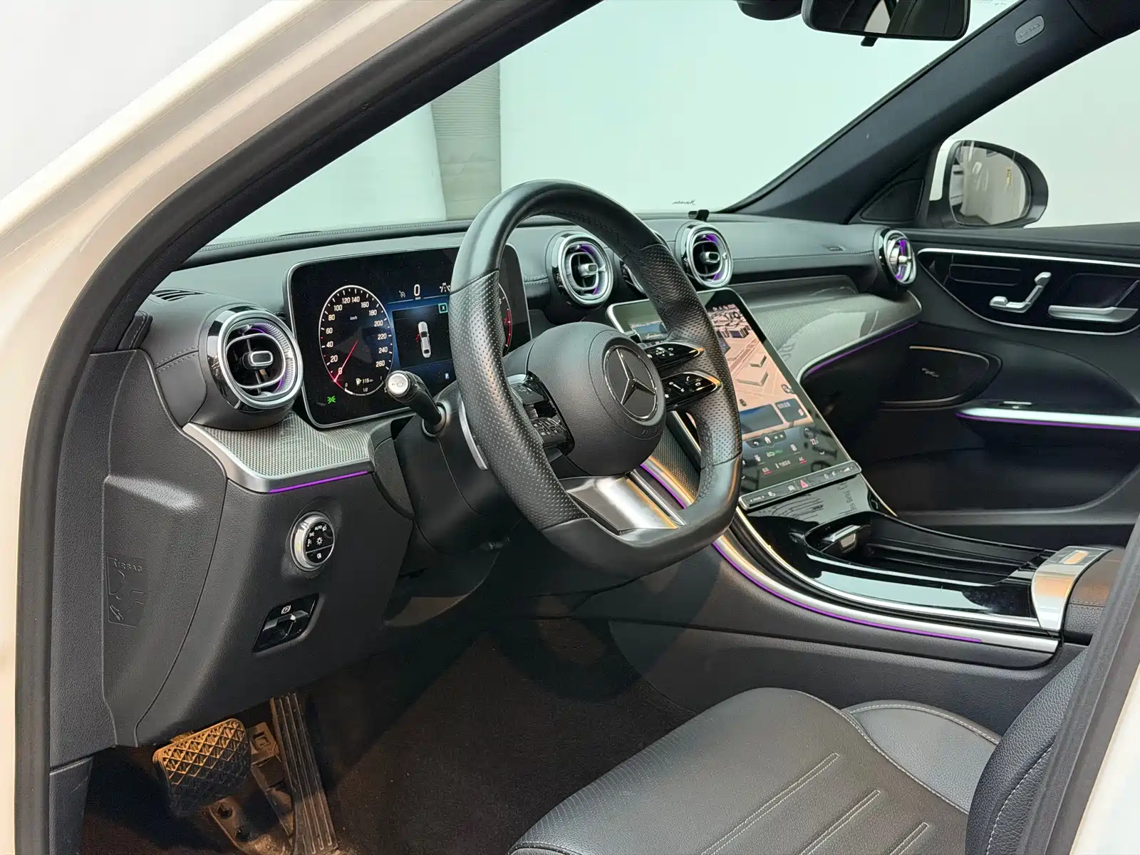 Фото 14 - Mercedes-Benz C-Class