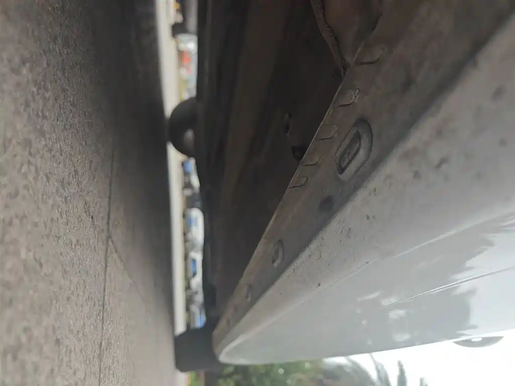 ROEWE I5