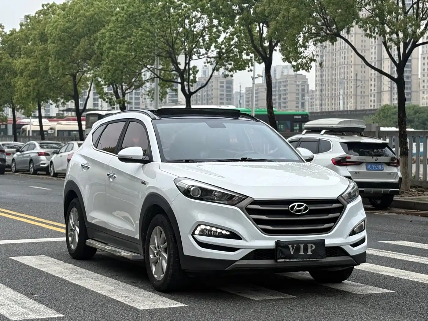 Hyundai Tucson 2018 1.6T DCT 2WD 15th Anniversary Special Edition фото 3