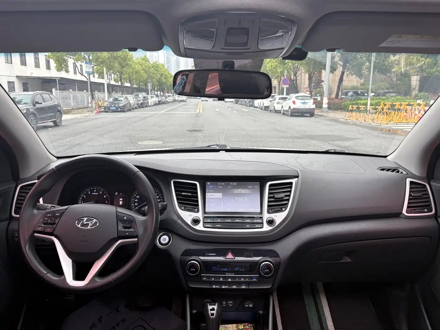 Hyundai Tucson 2018 1.6T DCT 2WD 15th Anniversary Special Edition фото 11