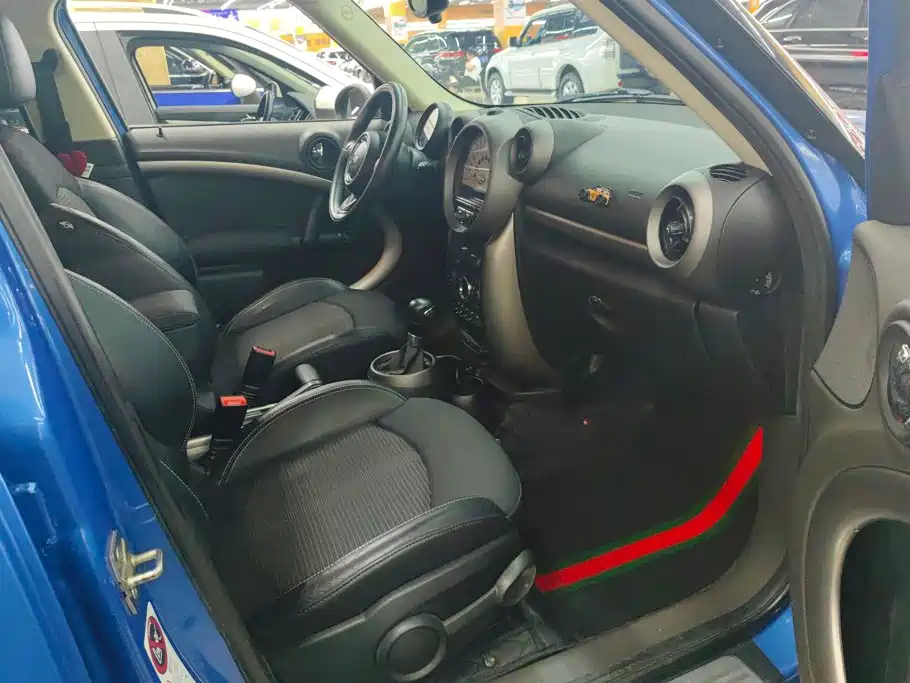 MINI COUNTRYMAN 2012 2011 1.6L COOPER Excitement