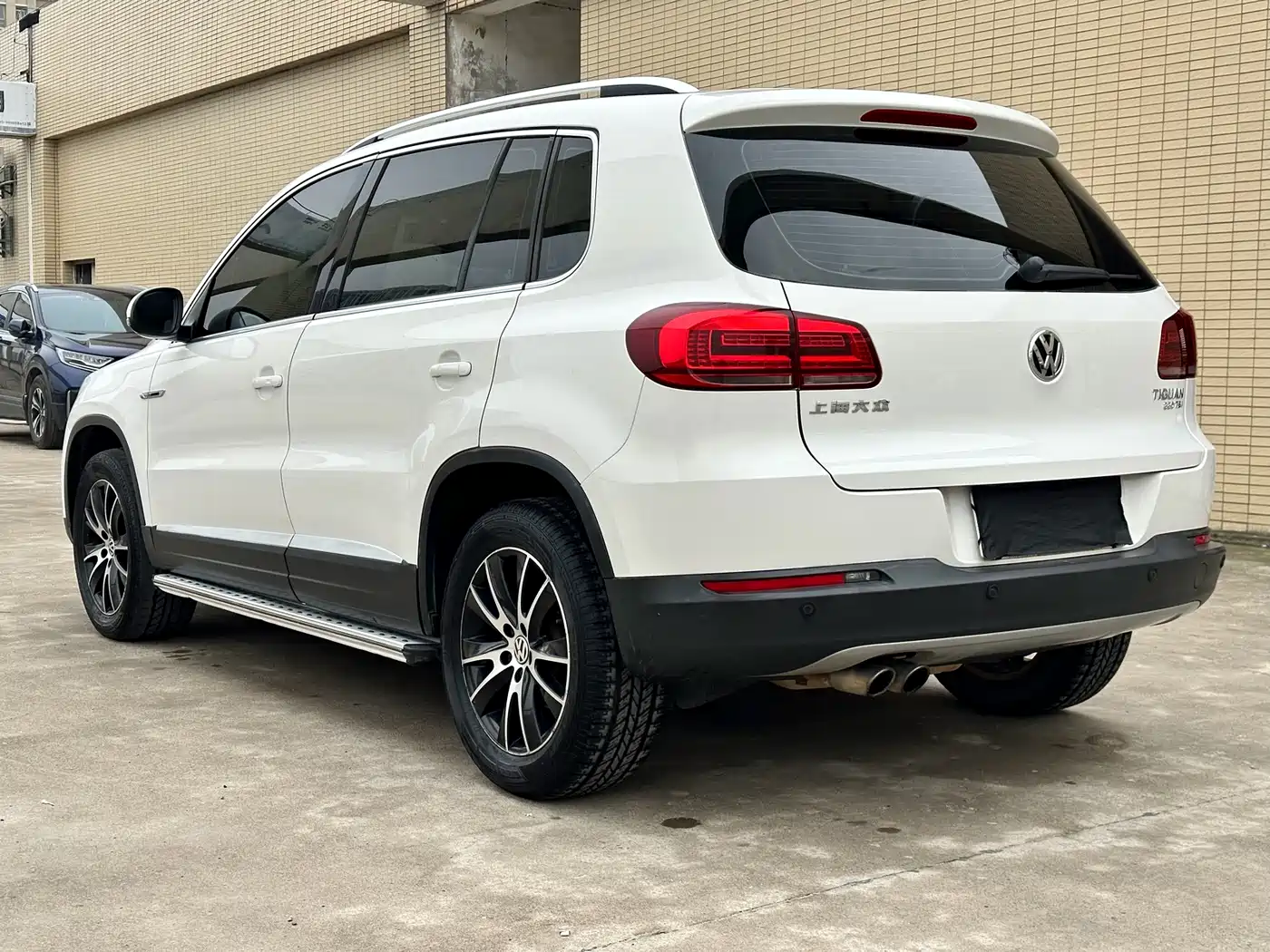 Volkswagen Tiguan 2016 Model 330TSI Automatic 4WD Luxury Edition фото 7