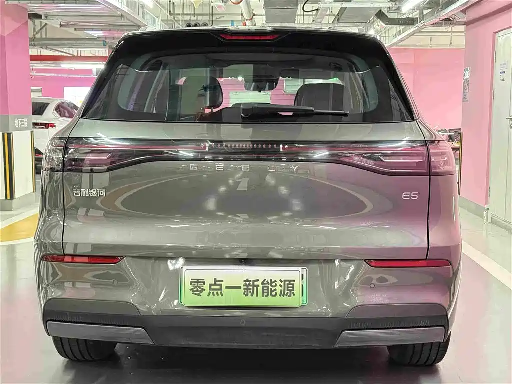 Фото 5 - Geely Galaxy Galaxy E5