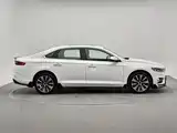 Фото 3 - Geely Preface