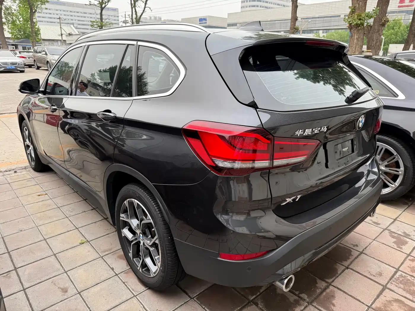 BMW X1 2022 sDrive25Li Leading фото 14