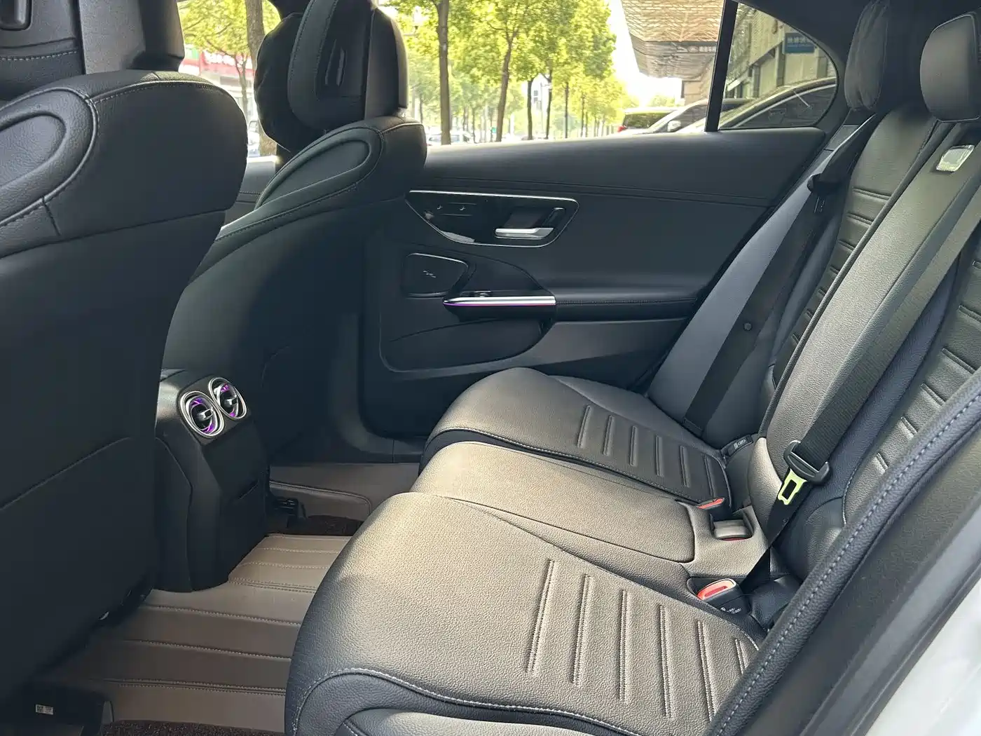 Mercedes-Benz C-Class 2024 Facelift C 260 L Sport фото 16