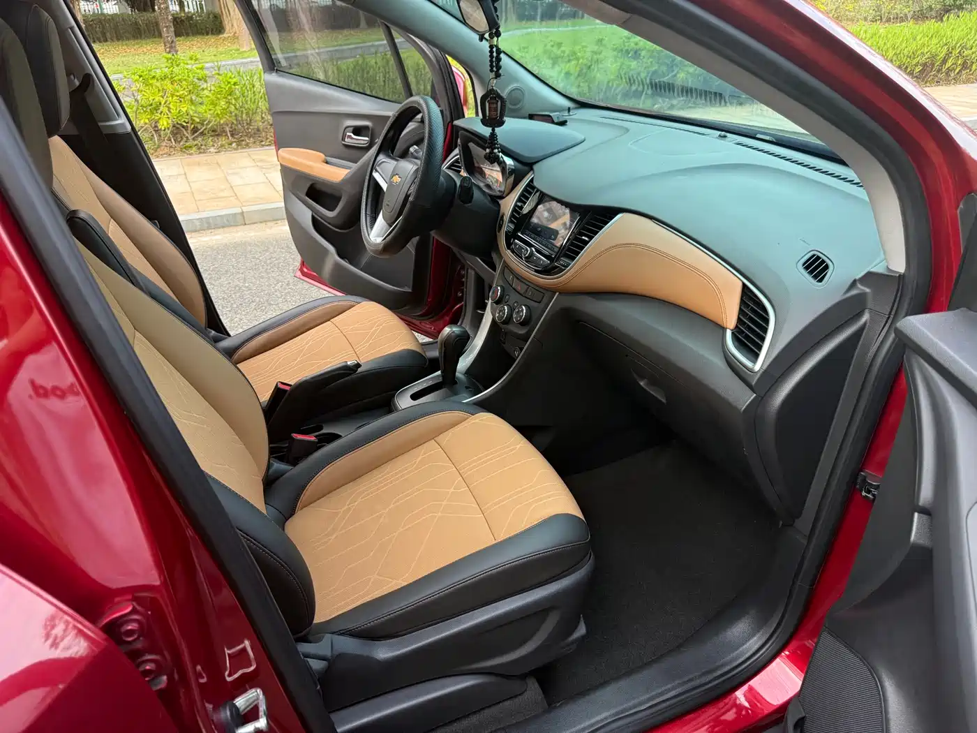 Chevrolet Trax 2017 1.4T Automatic 2WD Luxury фото 11