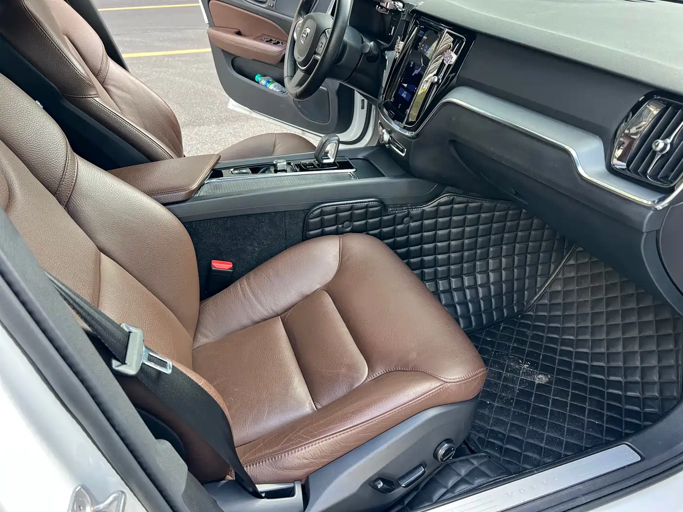 Volvo S60 2022 B4 Smart Comfort Luxury Edition фото 10