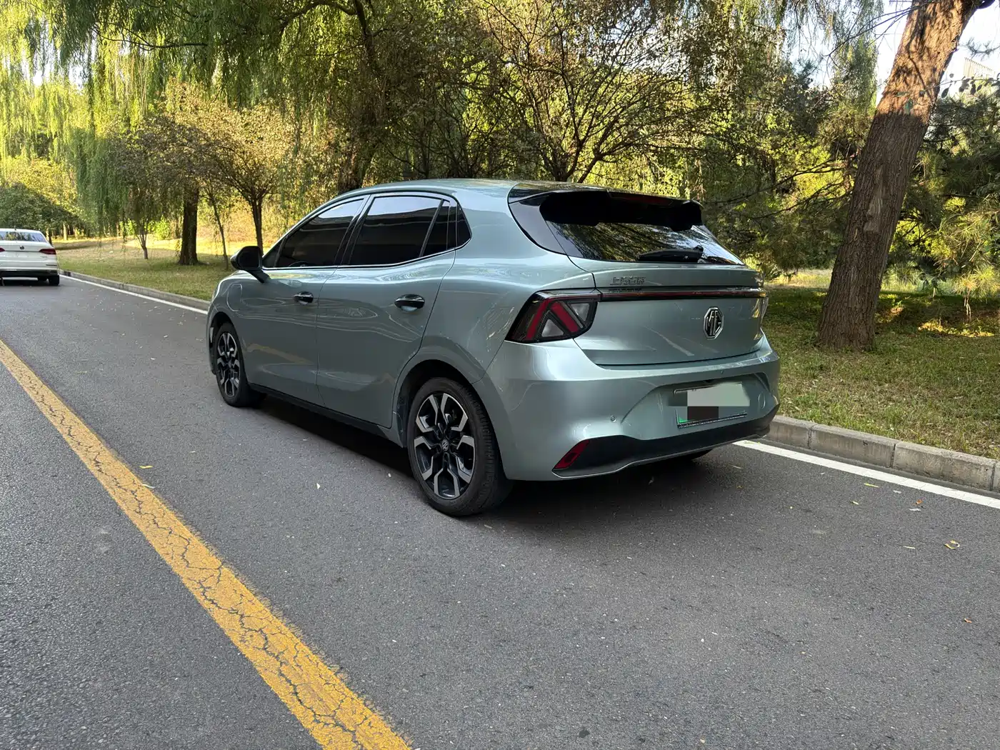 MG MG4 EV 2025 2025 Base Model