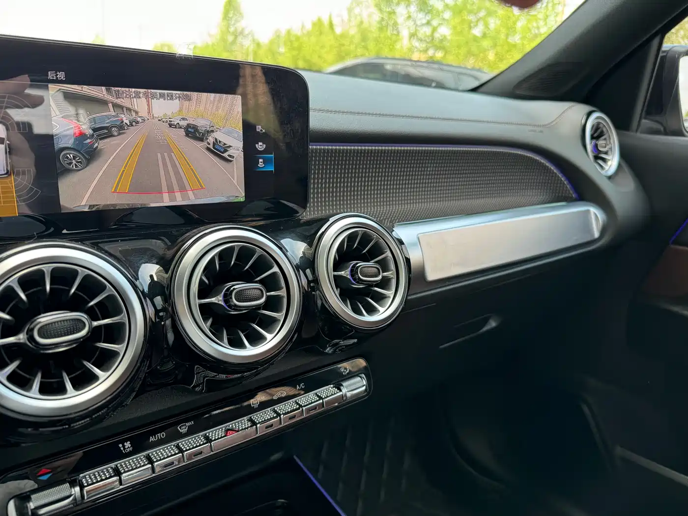 Mercedes-Benz GLB 2022 Model GLB 200 Dynamic Edition фото 14