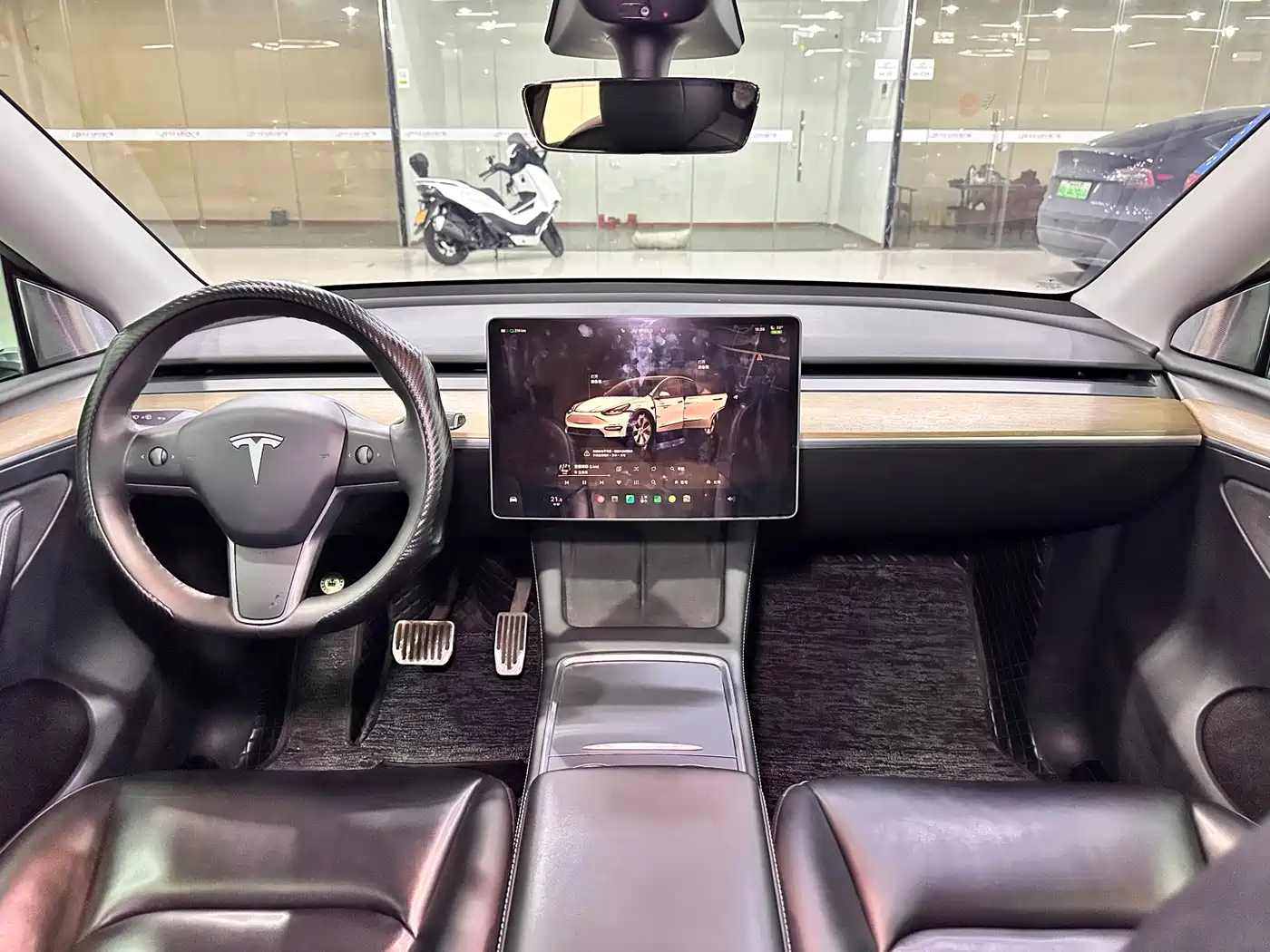 Фото 7 - Tesla Model Y
