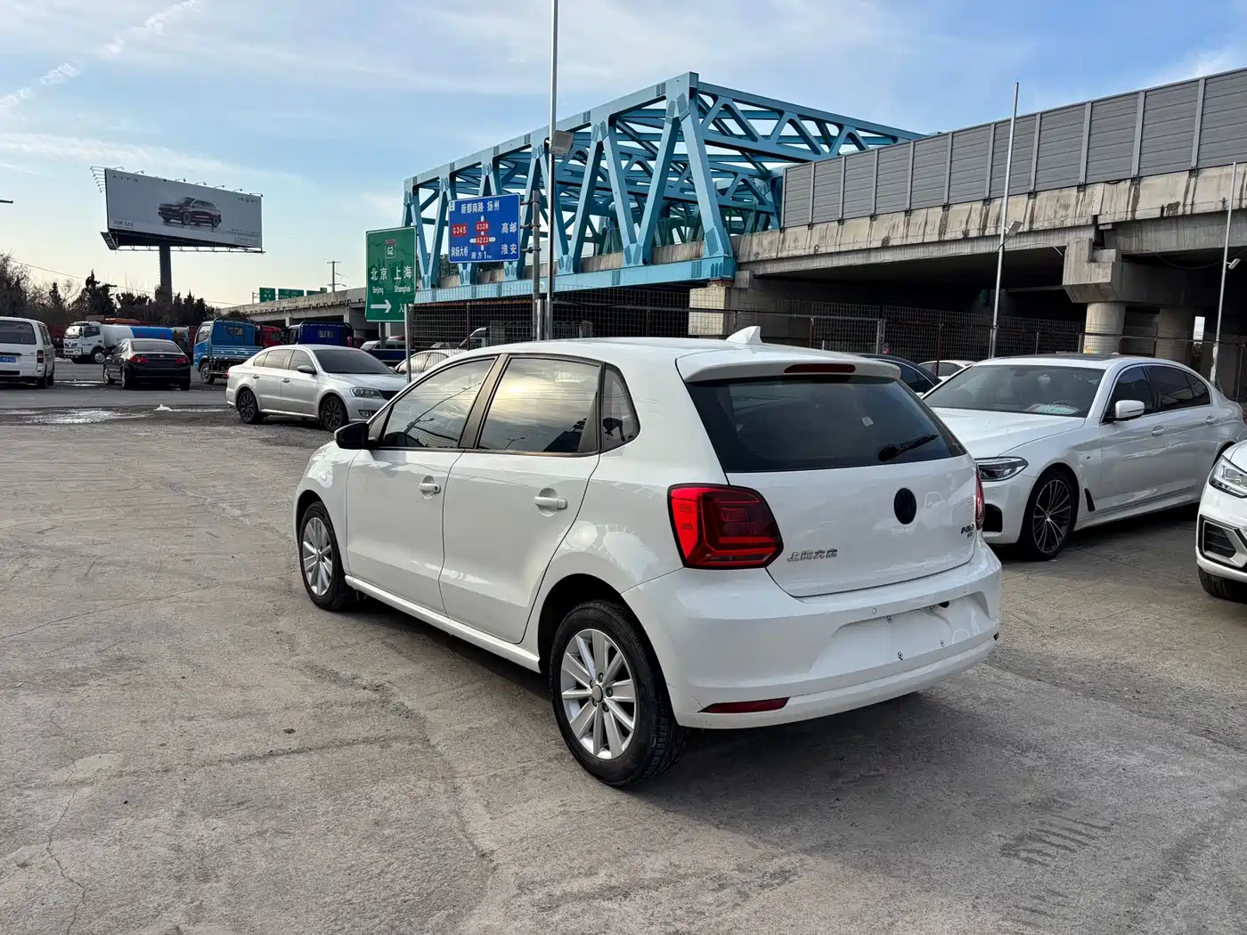Volkswagen Polo 2016 1.6L Automatic Comfort фото 6