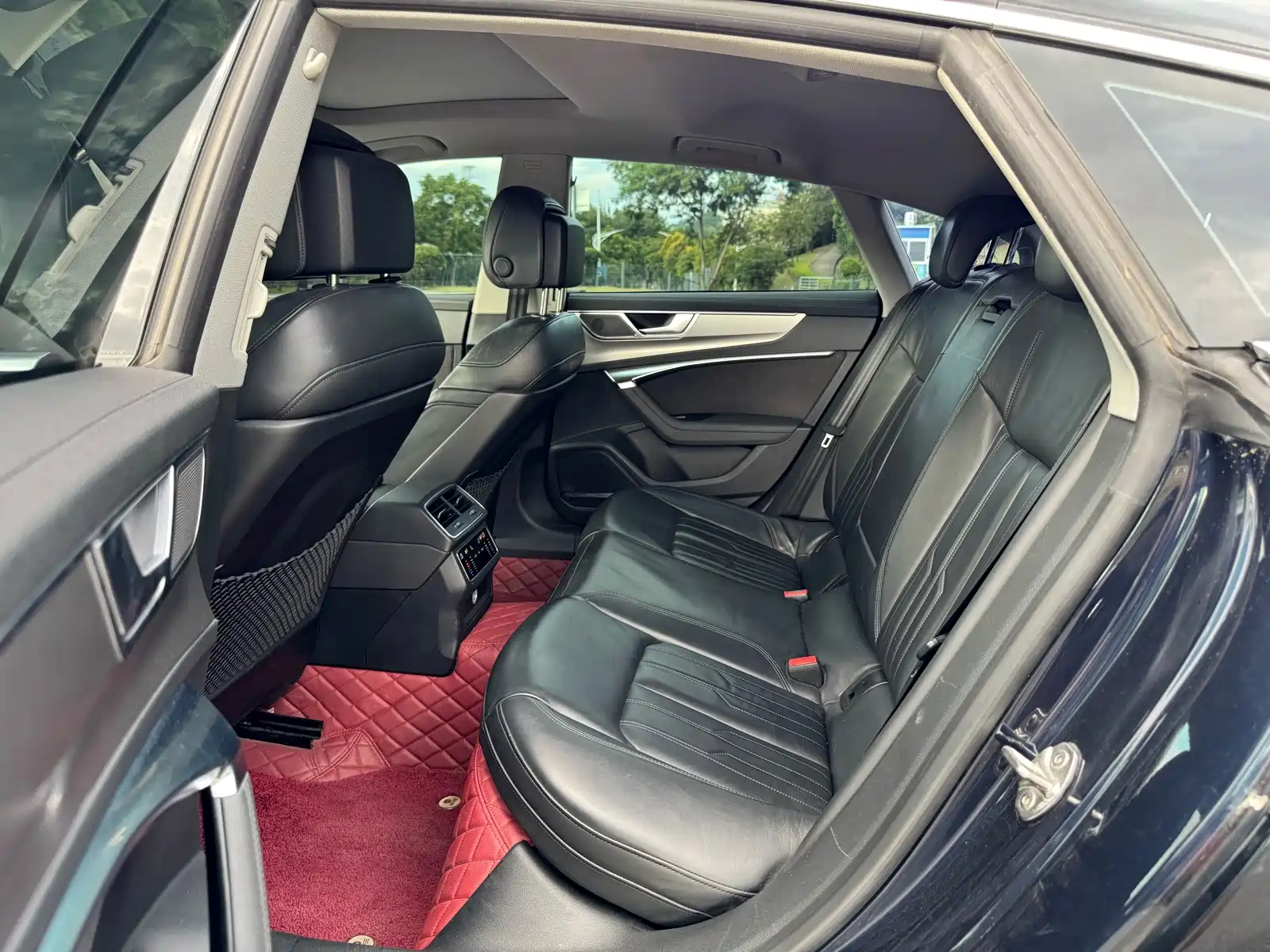 Фото 11 - Audi A7