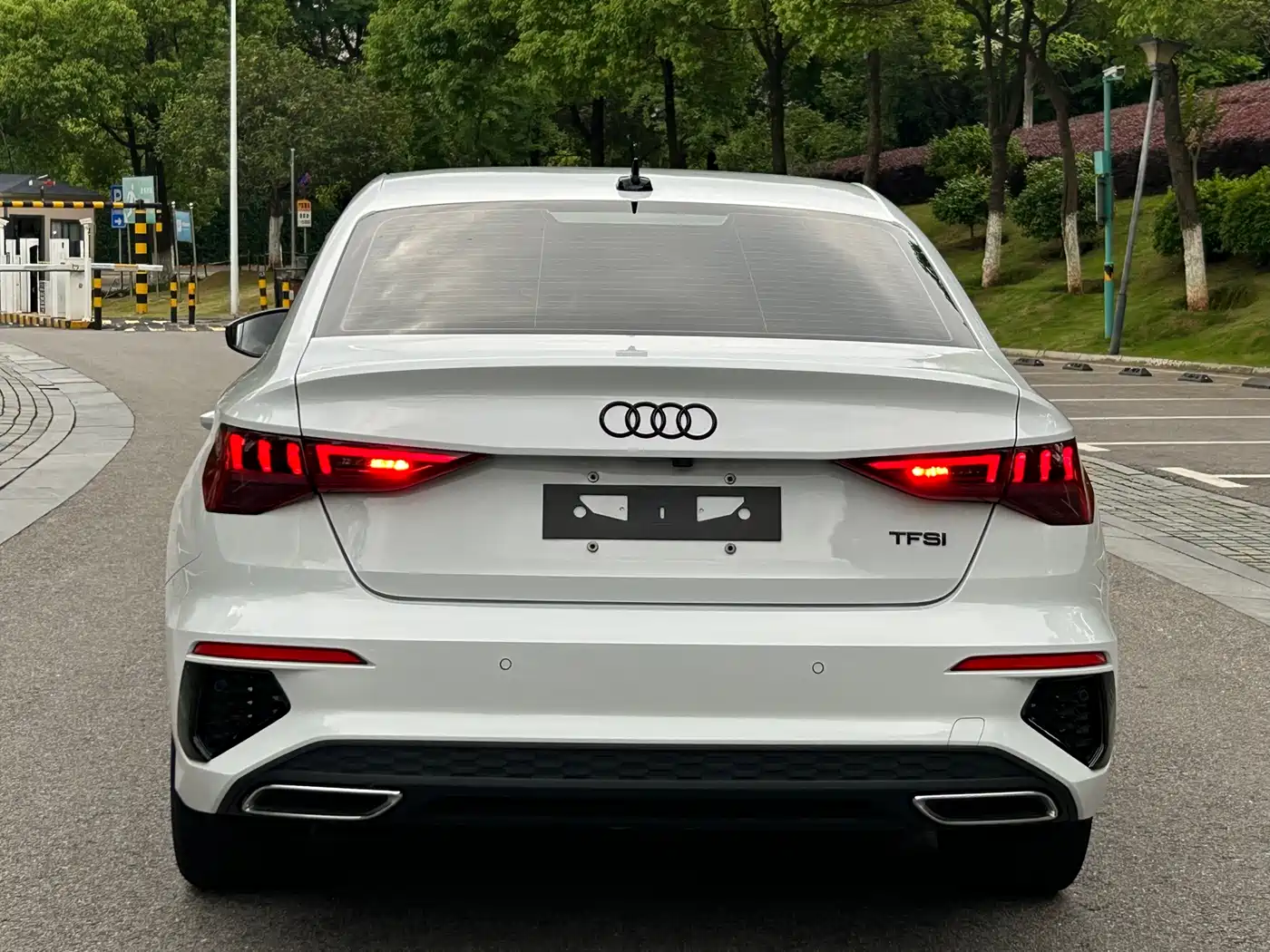 Audi A3 2022 A3L Limousine 35 TFSI Style Sport фото 7