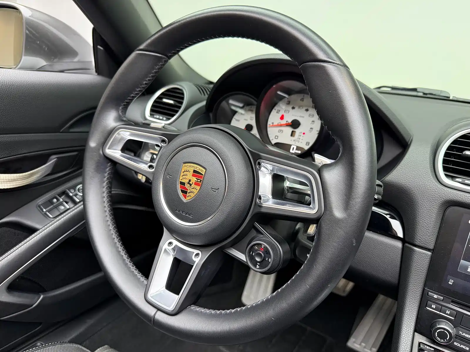 Фото 11 - Porsche 718