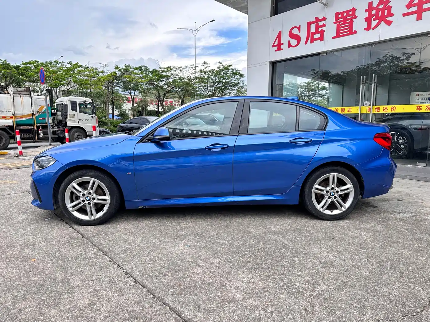BMW 1 Series 2020 Model 120i M Sport Package фото 7