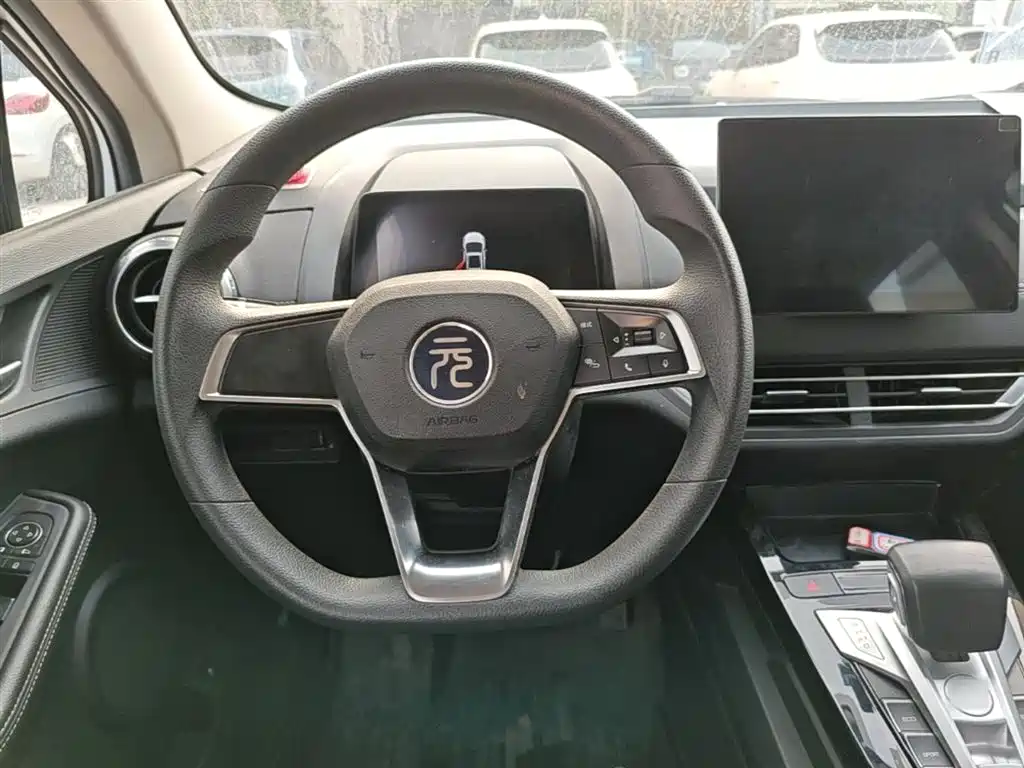 BYD Yuan New Energy 2019 EV535 Smart Connected Trend Leader Type фото 11