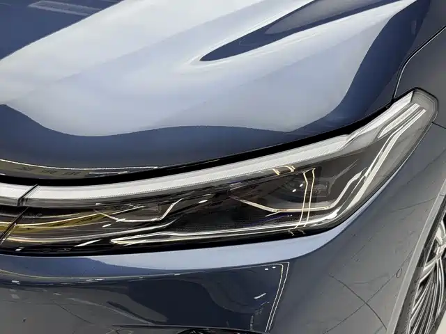 Geely Galaxy Galaxy A7 2025 EM-i фото 11
