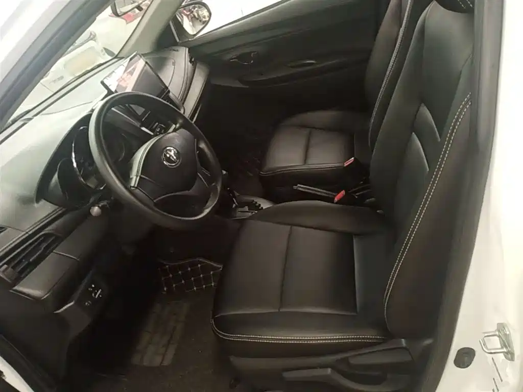 Toyota Vios FS 2017 1.5L CVT Fengchi Edition фото 15