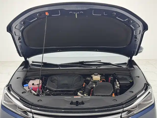 Geely Galaxy Galaxy A7 2025 EM-i фото 16