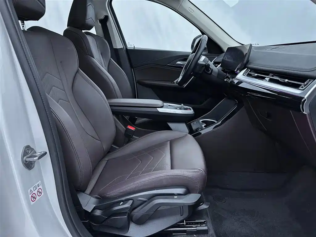 BMW X1 2023 sDrive20Li X Design Package фото 21