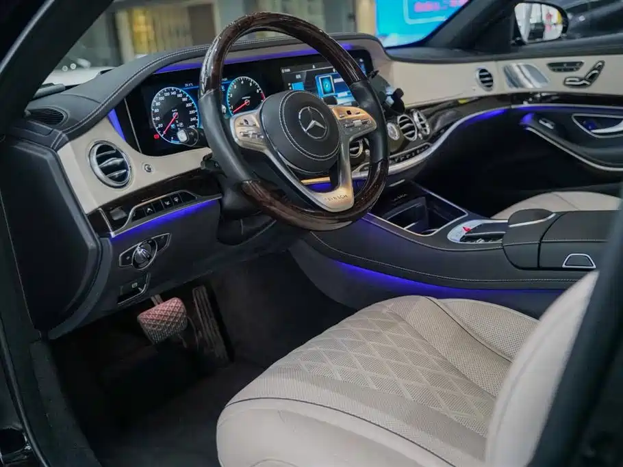 IMSA Maybach S-Class 2020 S 450 MAYBACH Executive 4-seater фото 2