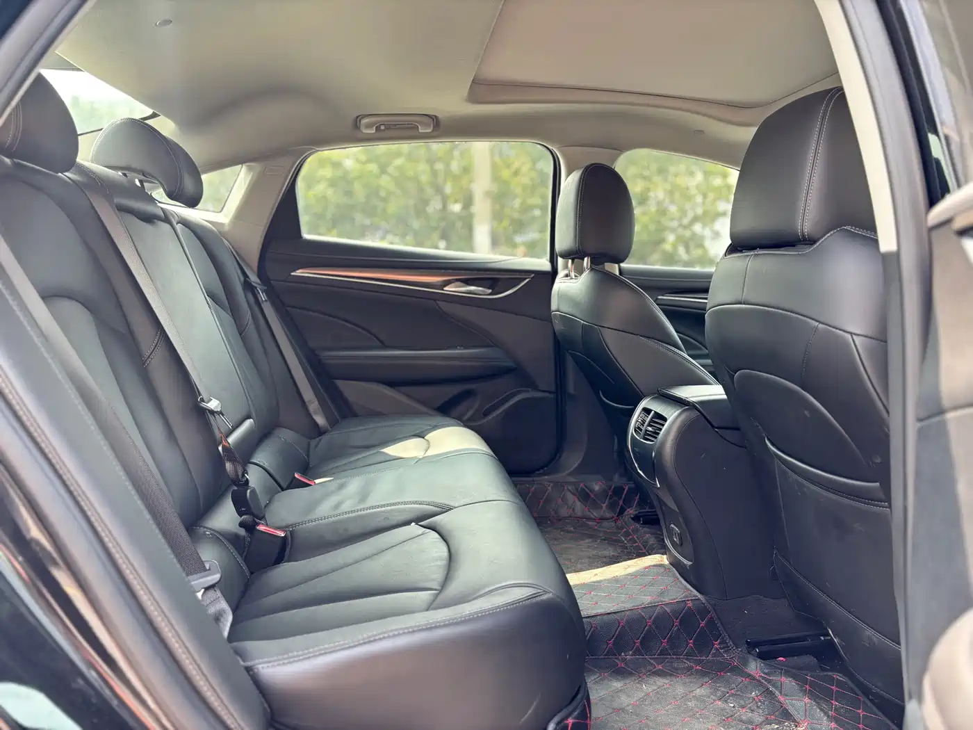 BUICK LACROSSE