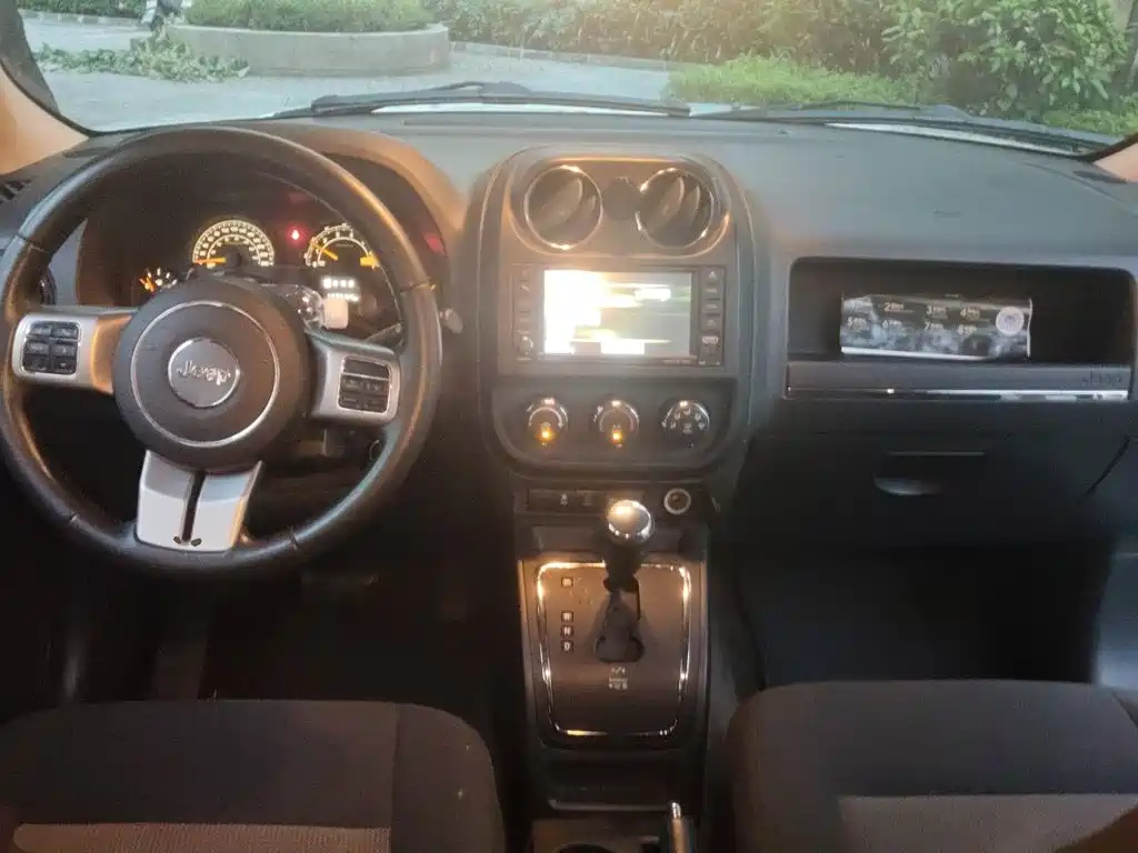 Jeep Patriot 2015 2014 2.0L Sport Enhanced Edition