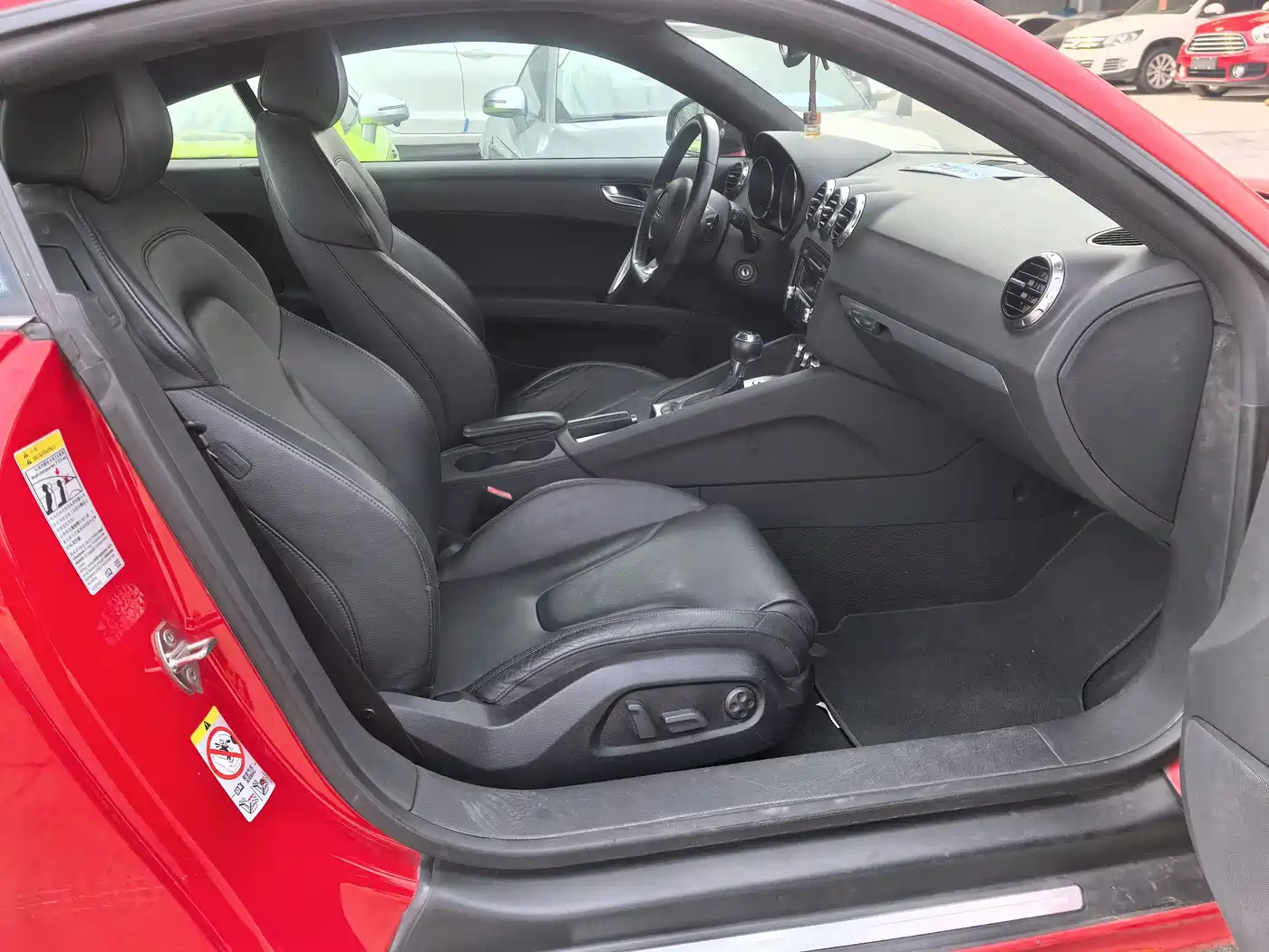 Audi TT 2010 TT 2.0TFSI Collector's Edition фото 8
