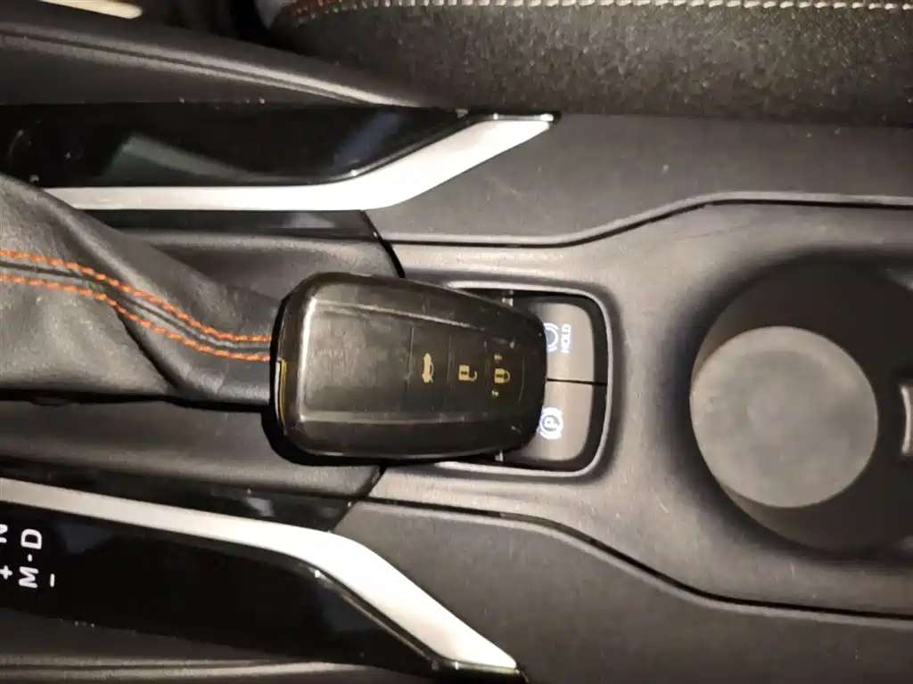 Toyota Corolla 2021 1.2T S-CVT Elite PLUS Edition фото 9
