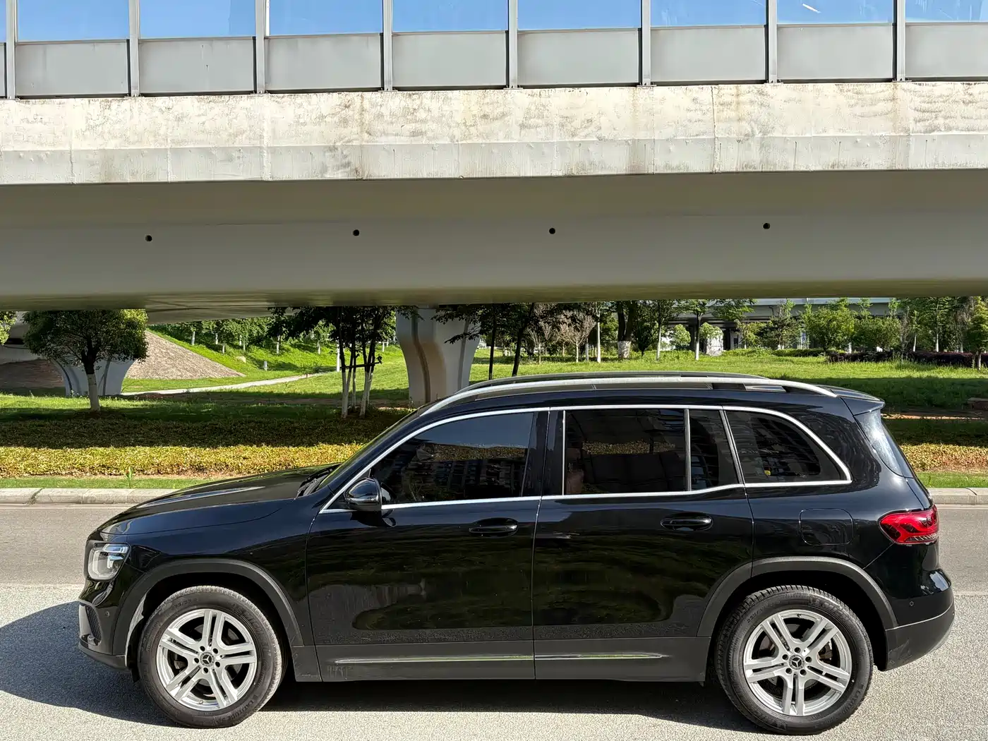 Mercedes-Benz GLB 2022 Facelift II GLB 200 Style фото 4