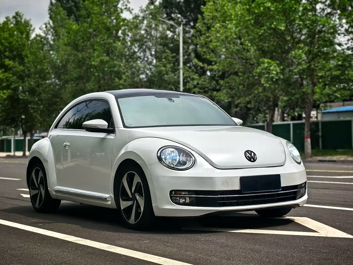 Volkswagen Beetle 2014 1.2TSI Fashion Edition фото 3