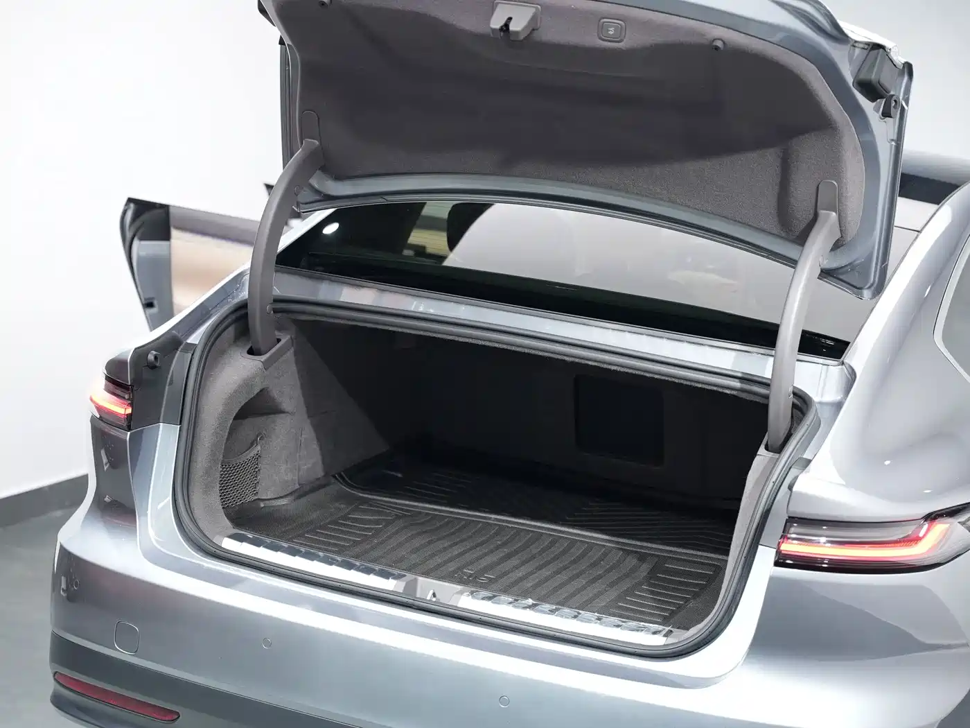 NIO ET7 2025 2024 75kWh Executive Edition