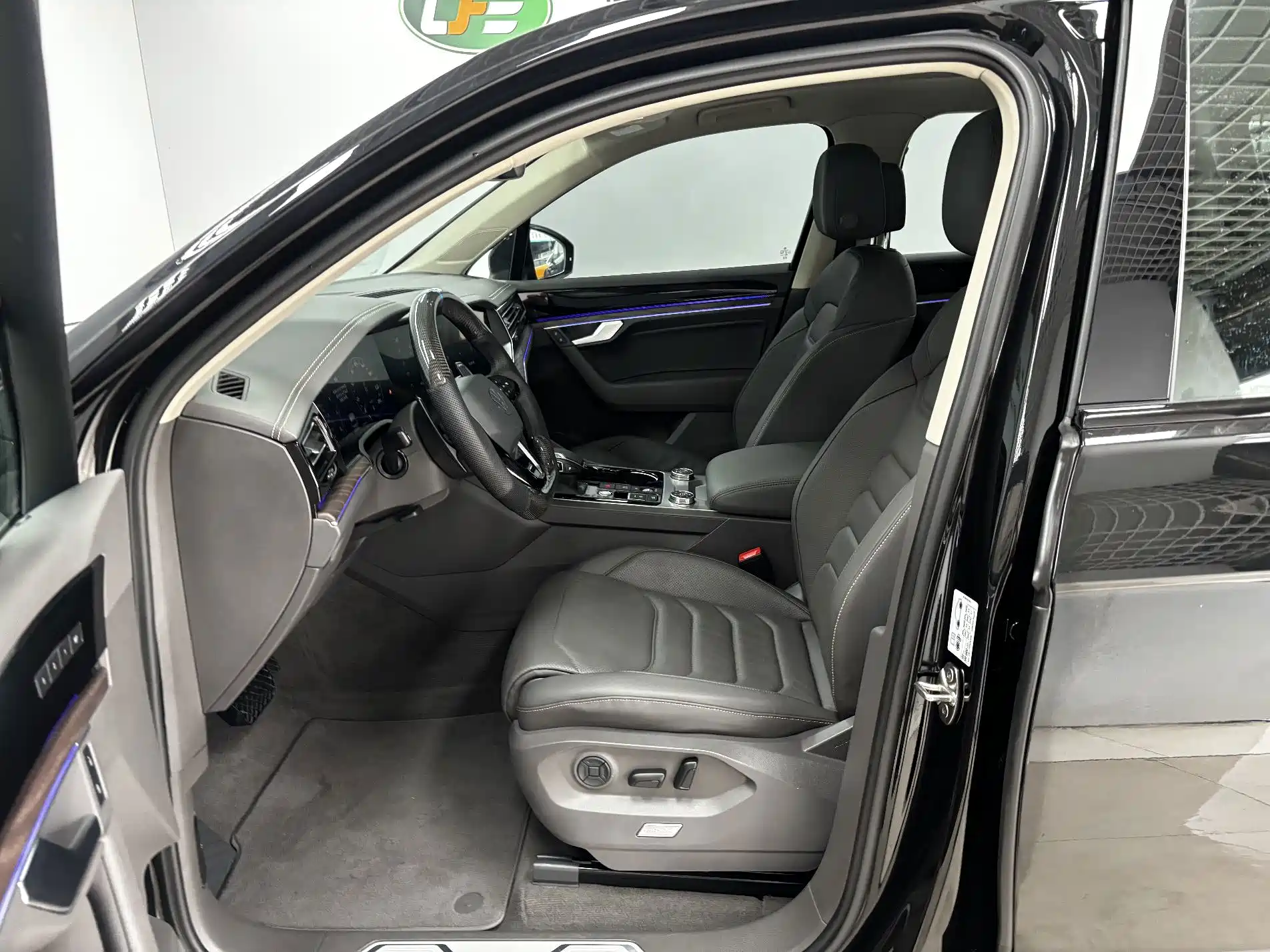 Photo 11 - Volkswagen Touareg