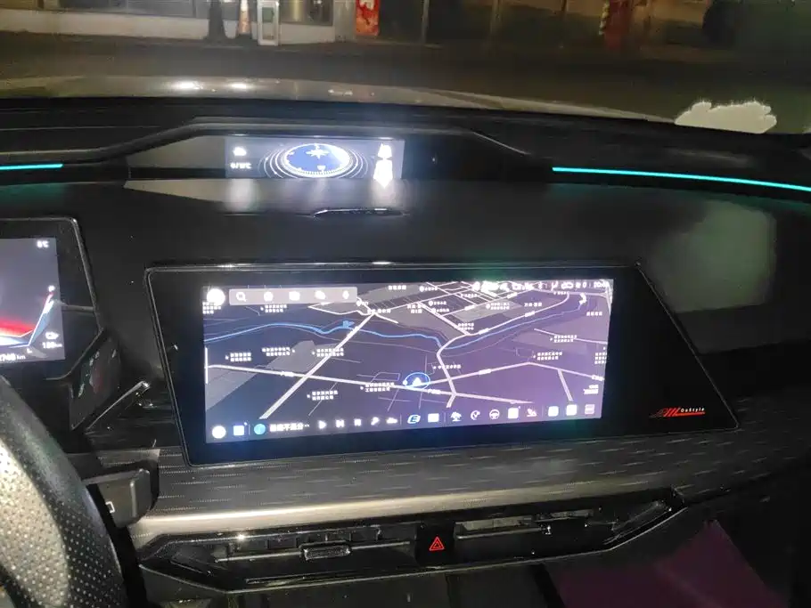 CHANGAN CHANGAN AUCHAN Z6 NEW ENERGY