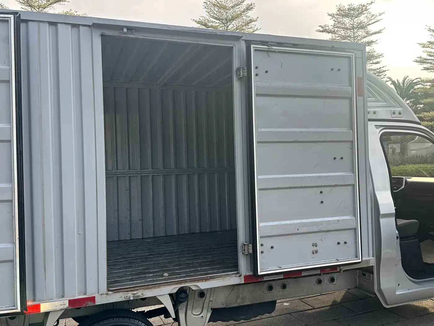 Changan Kaicheng Changan Star Card PLUS 2023 2022 1.6L Comfort AC Single Row Steel Panel Van DAM16KR