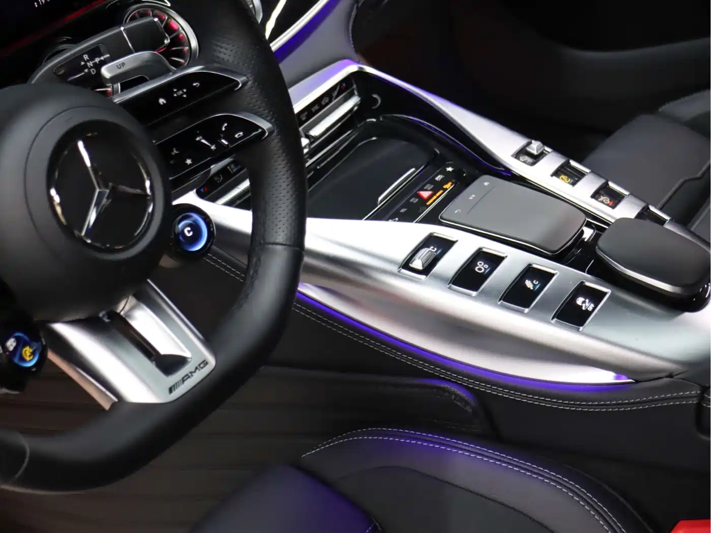 MERCEDES-BENZ AMG GT