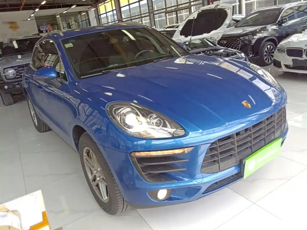 Porsche Macan 2016 Macan 2.0T фото 4