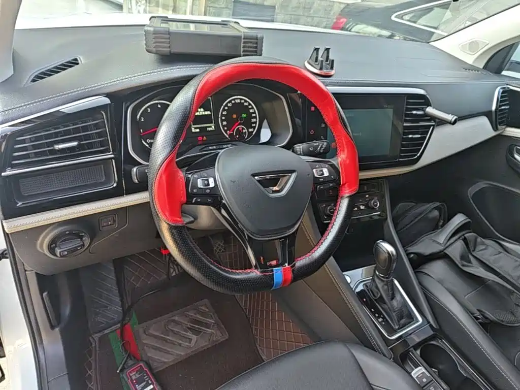 Фото 10 - Jetta VS5