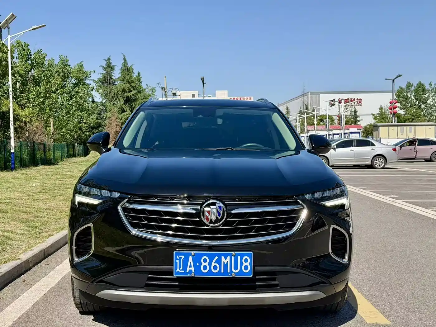 Buick Envision S 2022 Envision S 552T 2WD Luxury фото 2