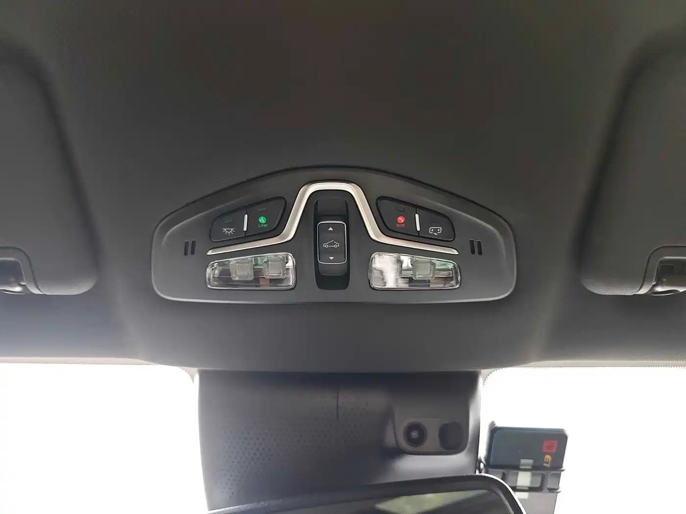 GAC Trumpchi Trumpchi Emkoo 2021 270T DCT J16 Edition фото 28