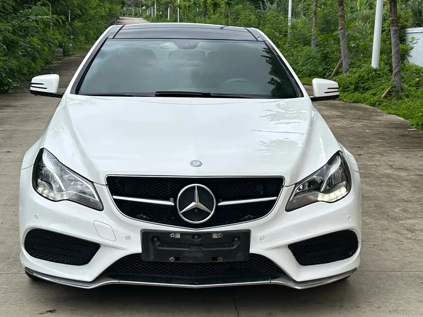 MERCEDES-BENZ E CLASS